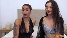 بعد الزفاف ذهبوا إلى الفندق لممارسة الجنس طوال الليل وإنجاب طفل في أمسيتهم السحرية